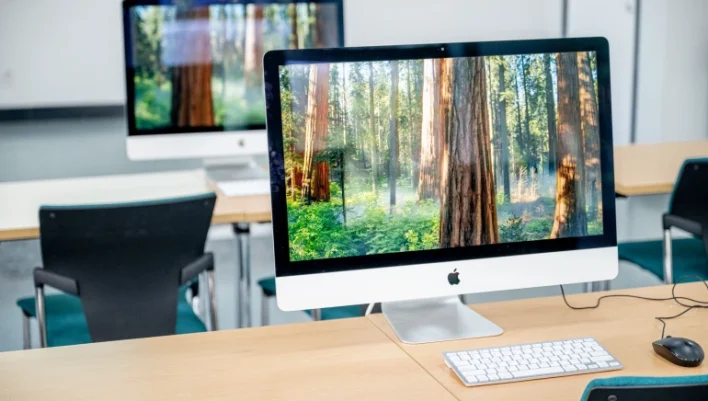 Beyond_Mac